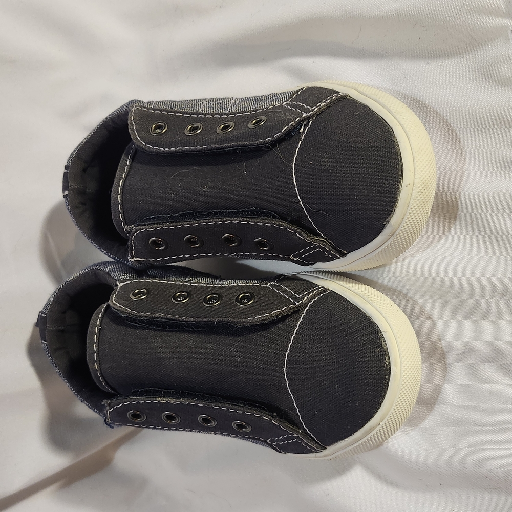 Wonder Nation Boy Lace-less Canvas Sneakers,